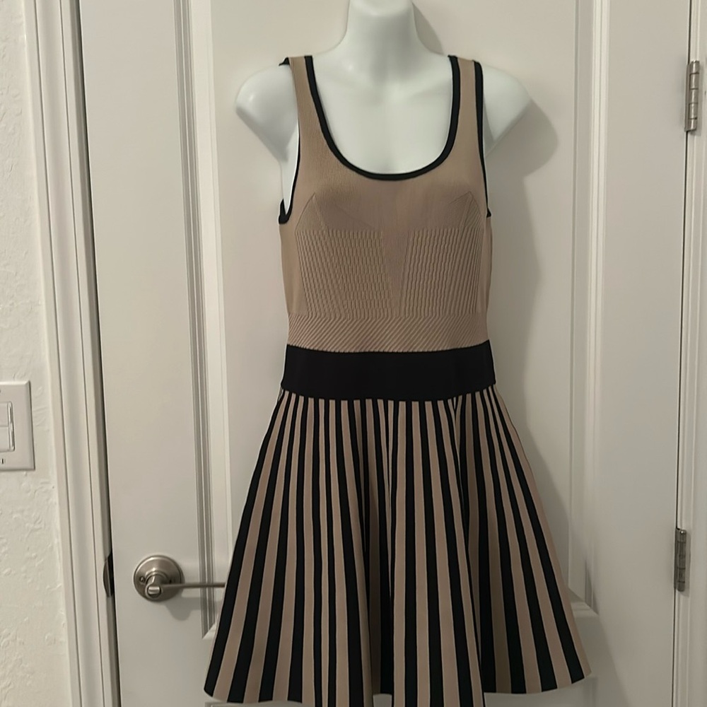 Guess dress